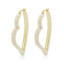 Load image into Gallery viewer, 3W1781 - Flash Gold Brass Earring with Synthetic in White