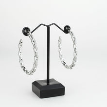 Load image into Gallery viewer, 3W1735 - Imitation Rhodium Brass Earring with AAA Grade CZ in Clear