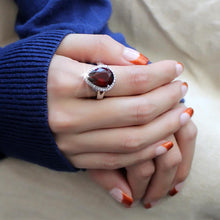 Load image into Gallery viewer, 3W1438 - Rhodium Brass Ring with Synthetic Synthetic Glass in Siam