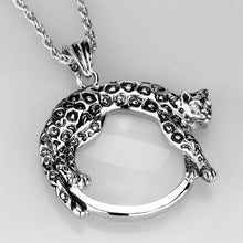 Load image into Gallery viewer, 3W908 - Rhodium Brass Magnifier pendant with Synthetic Synthetic Glass in Clear