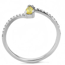 Load image into Gallery viewer, DA115 - High polished (no plating) Stainless Steel Ring with AAA Grade CZ  in Topaz