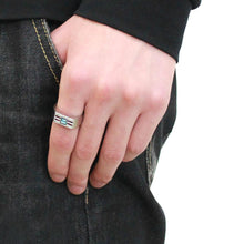 Load image into Gallery viewer, DA283 - High polished (no plating) Stainless Steel Ring with Top Grade Crystal  in Sea Blue