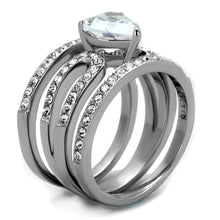 Load image into Gallery viewer, TK2041 - High polished (no plating) Stainless Steel Ring with AAA Grade CZ  in Clear
