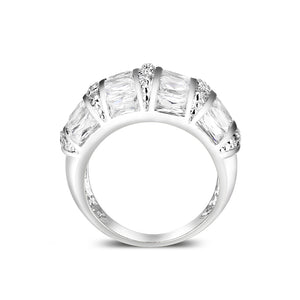 LO5W010- Rhodium Plated Ring with Crystal Glass In Clear