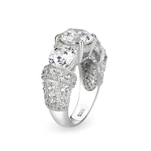 Load image into Gallery viewer, LO5S055- Sterling Silver Ring with CZ In Clear High Polished( NO Plating)