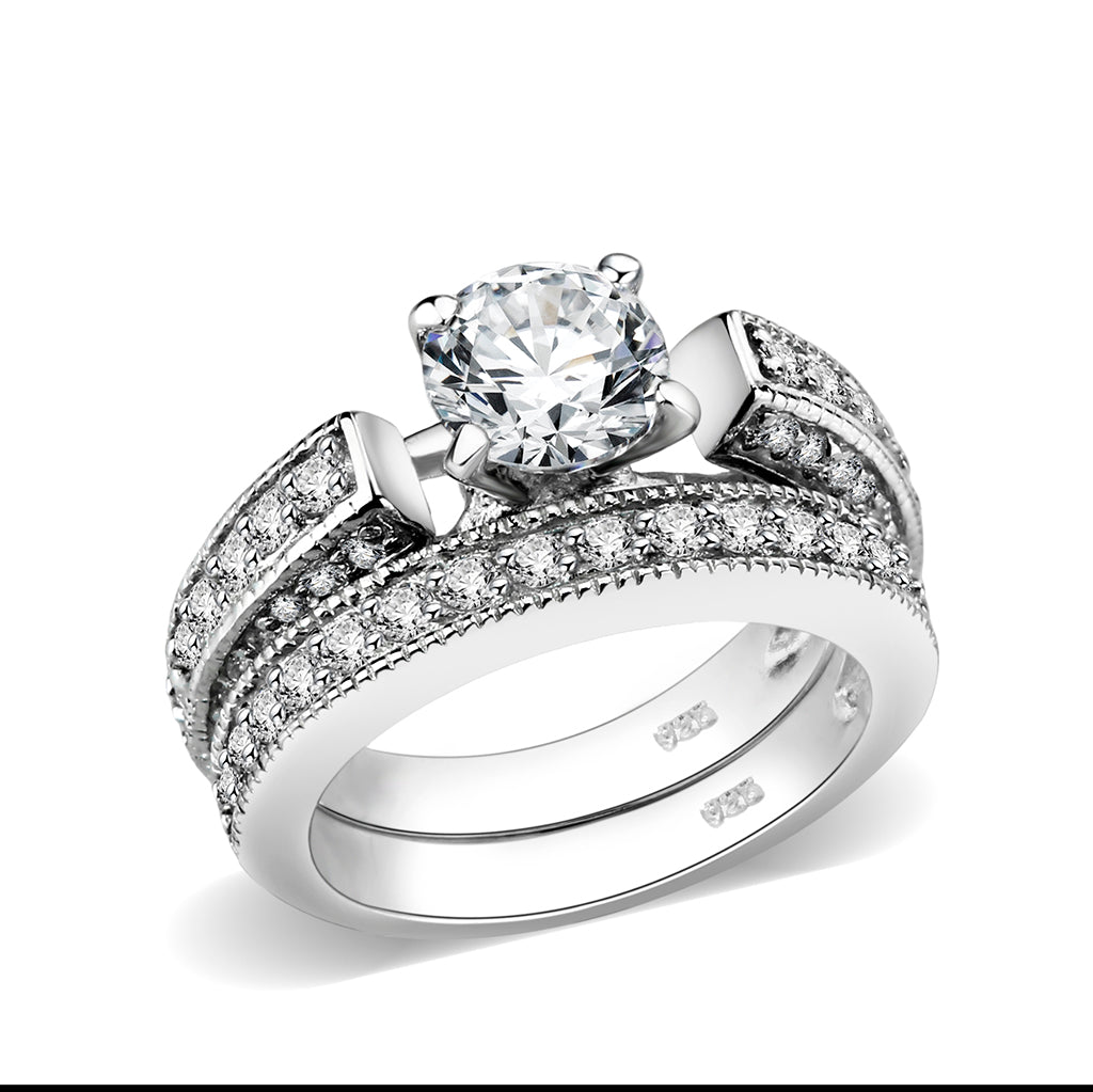 LO5S075- Sterling Silver Ring with CZ In Clear High Polished( NO Plating)