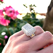 Load image into Gallery viewer, 7X099 - Rhodium Brass Ring with AAA Grade CZ  in Clear