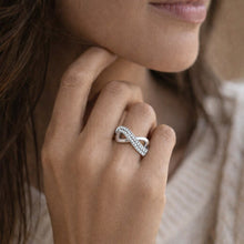 Load image into Gallery viewer, DA054 - High polished (no plating) Stainless Steel Ring with AAA Grade CZ  in Clear