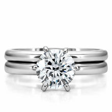 Load image into Gallery viewer, TK097 - High polished (no plating) Stainless Steel Ring with AAA Grade CZ  in Clear