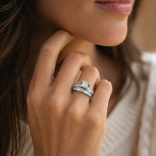 Load image into Gallery viewer, TK0W383 - High polished (no plating) Stainless Steel Ring with AAA Grade CZ  in Clear