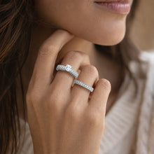 Load image into Gallery viewer, TK1318 - High polished (no plating) Stainless Steel Ring with AAA Grade CZ  in Clear