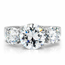 Load image into Gallery viewer, TK168 - High polished (no plating) Stainless Steel Ring with AAA Grade CZ  in Clear