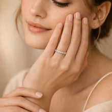Load image into Gallery viewer, TK2344 - High polished (no plating) Stainless Steel Ring with AAA Grade CZ  in Clear