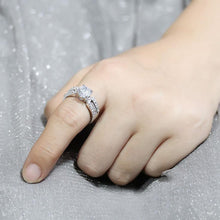 Load image into Gallery viewer, 3W1554 - Rhodium Brass Ring with AAA Grade CZ  in Clear