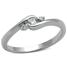 Load image into Gallery viewer, 3W822 - Rhodium Brass Ring with AAA Grade CZ  in Clear