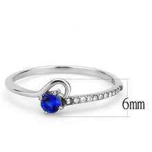 Load image into Gallery viewer, DA114 - High polished (no plating) Stainless Steel Ring with AAA Grade CZ  in London Blue