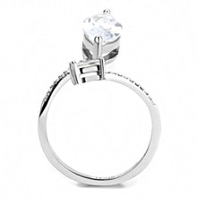 Load image into Gallery viewer, DA129 - High polished (no plating) Stainless Steel Ring with AAA Grade CZ  in Clear