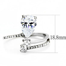 Load image into Gallery viewer, DA130 - High polished (no plating) Stainless Steel Ring with AAA Grade CZ  in Clear