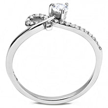 Load image into Gallery viewer, DA142 - High polished (no plating) Stainless Steel Ring with AAA Grade CZ  in Clear