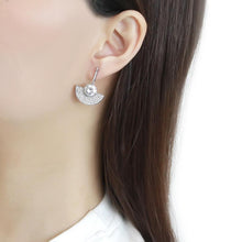 Load image into Gallery viewer, DA334 - No Plating Stainless Steel Earrings with AAA Grade CZ  in Clear