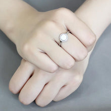 Load image into Gallery viewer, DA340 - No Plating Stainless Steel Ring with AAA Grade CZ  in Clear