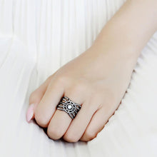 Load image into Gallery viewer, DA363 - IP Black(Ion Plating) Stainless Steel Ring with AAA Grade CZ  in Clear
