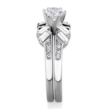 Load image into Gallery viewer, TK1856 - High polished (no plating) Stainless Steel Ring with AAA Grade CZ  in Clear