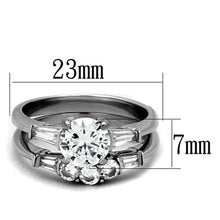 Load image into Gallery viewer, TK1W001 - High polished (no plating) Stainless Steel Ring with AAA Grade CZ  in Clear