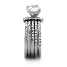 Load image into Gallery viewer, TK2120 - High polished (no plating) Stainless Steel Ring with AAA Grade CZ  in Clear