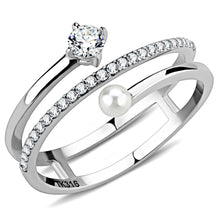 Load image into Gallery viewer, DA134 - High polished (no plating) Stainless Steel Ring with AAA Grade CZ  in Clear