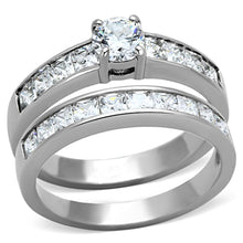 Load image into Gallery viewer, TK1321 - High polished (no plating) Stainless Steel Ring with AAA Grade CZ  in Clear