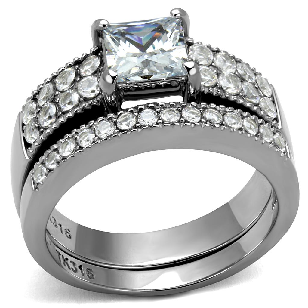 TK2915 - High polished (no plating) Stainless Steel Ring with AAA Grade CZ  in Clear